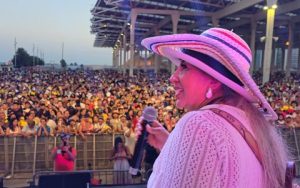 Ecuatorianos en Estados Unidos celebran el Mes de la Herencia –