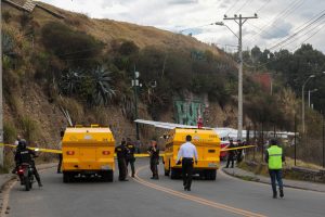 Una avioneta se accidenta tras perder pista en el sur de Ecuador.